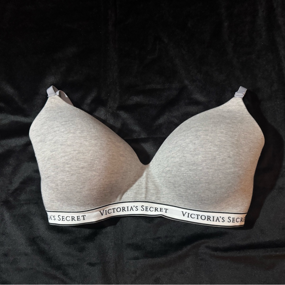 Victoria's Secret Grey & Black Logo Band Molded Bra